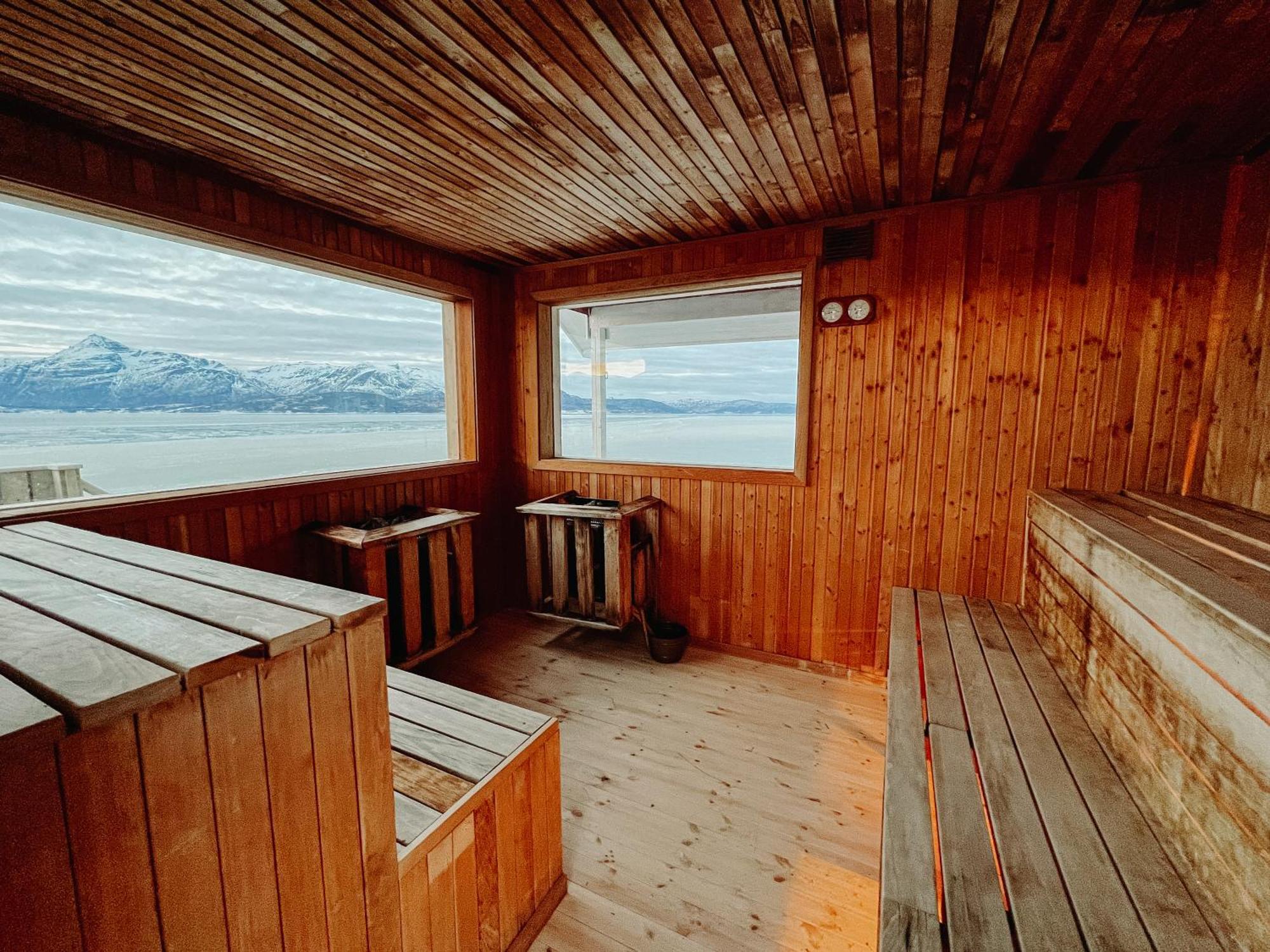 Malangen Resort Mestervik Exterior foto